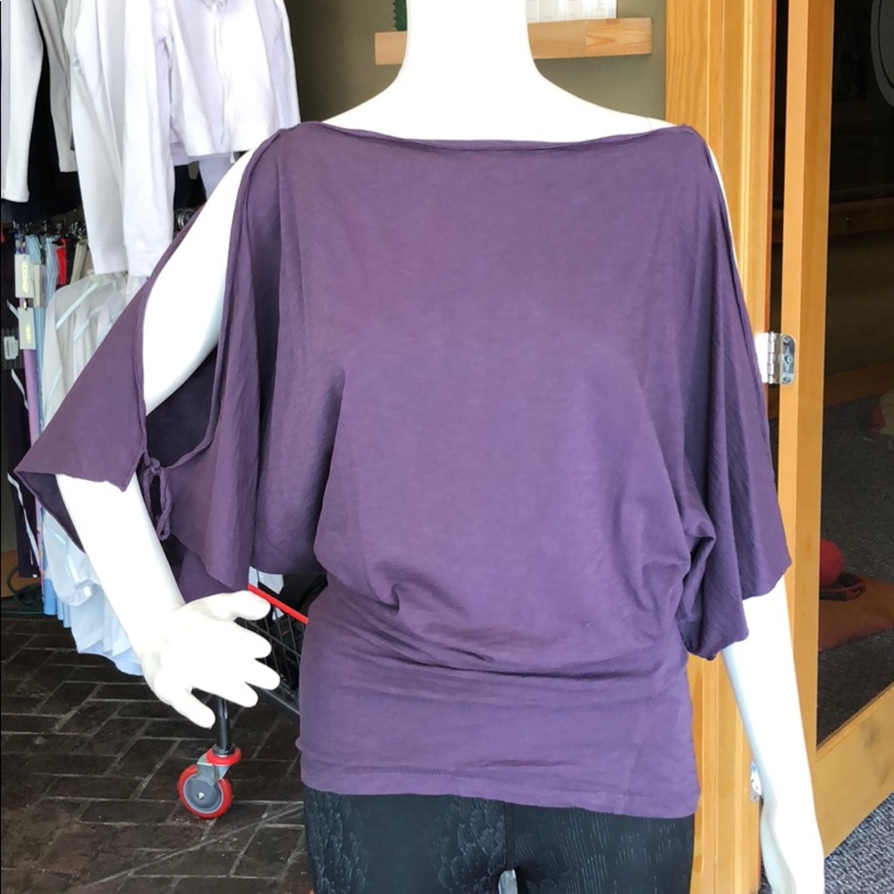 NaLa Seattle Open Sleeve Purple Workout Top